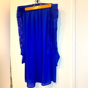 Blue knee-length off-the-shoulder dress